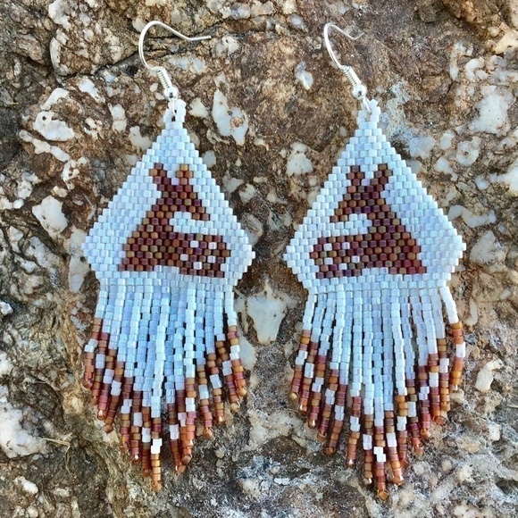 Fawn Beaded Earrings, New, Handmade by Me - Picture 5 of 8